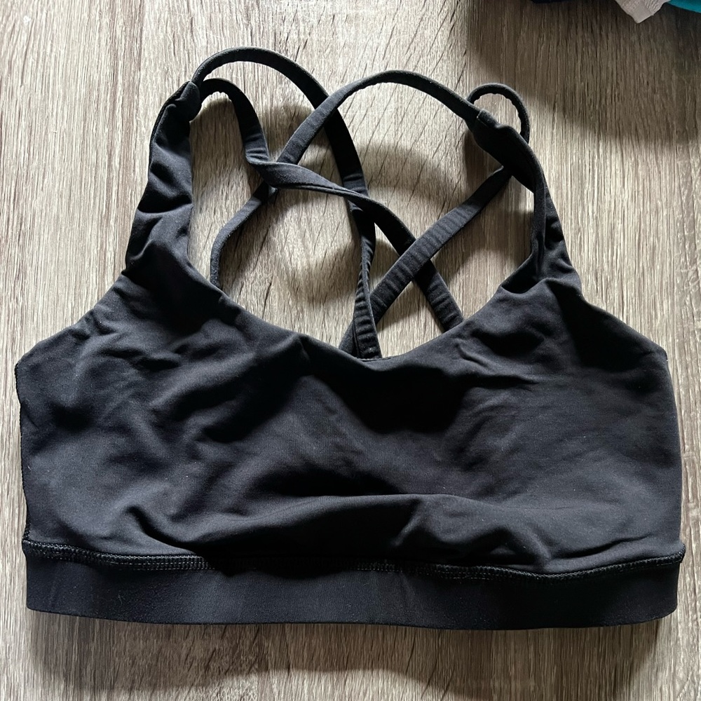 Lululemon energy bra size 6